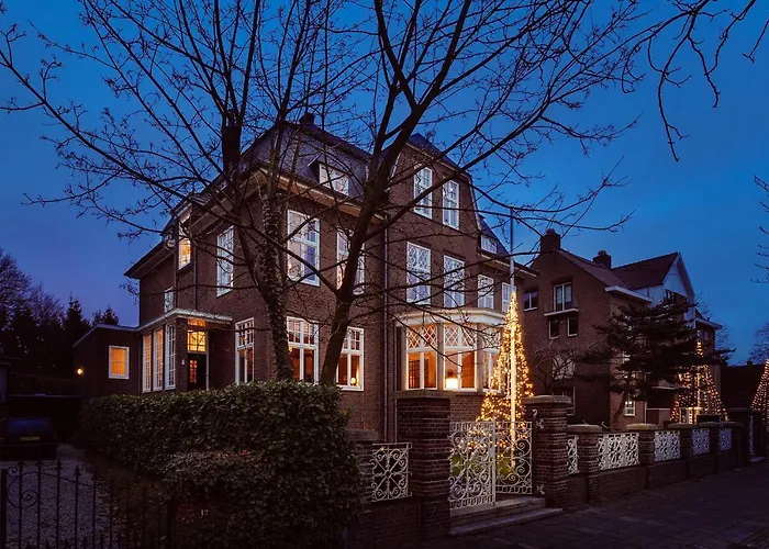 New Park Edition Adults Only Bed and breakfast 4*